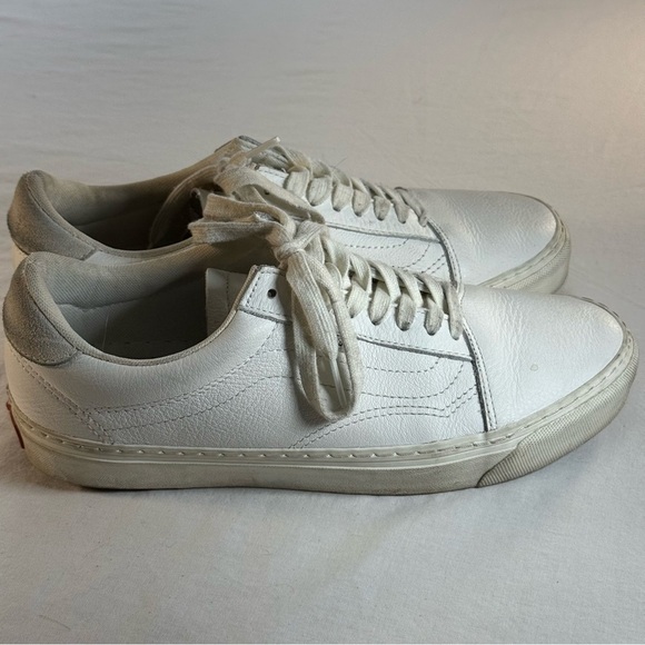 Vans Women's White Leather Lace Up Sneakers Size 10 (Men’s 8.5) - Picture 2 of 12